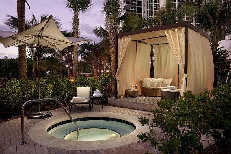 One Bal Harbour Resort And Spa Eksteriør billede